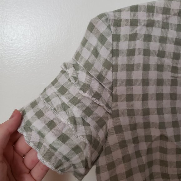 NWT green and white ruffled gingham top - Picture 5 of 7